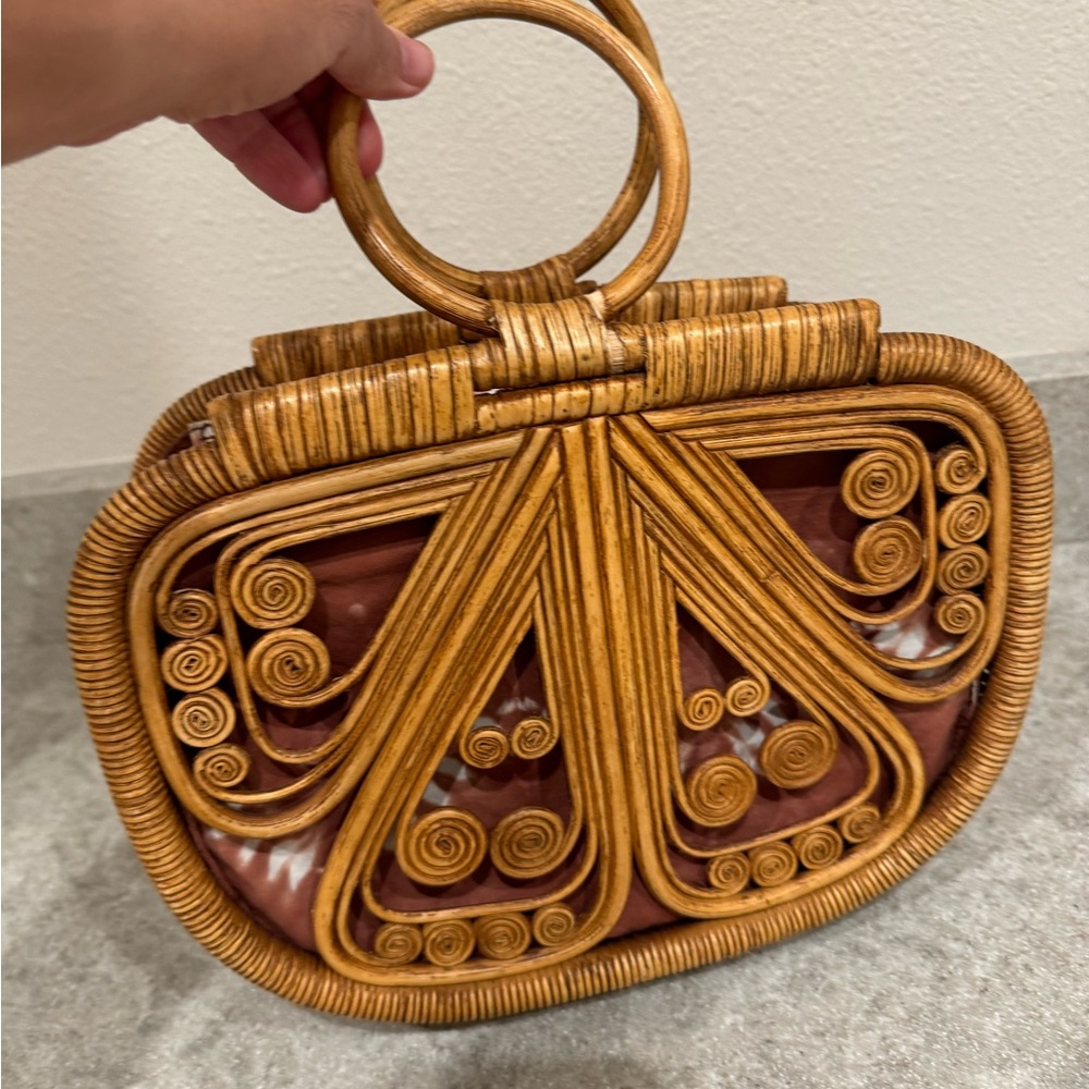 Rattan bag 12x9x4.5